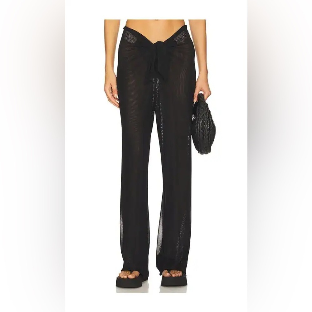 Pare Pant in Black
VIX SWIMWEAR